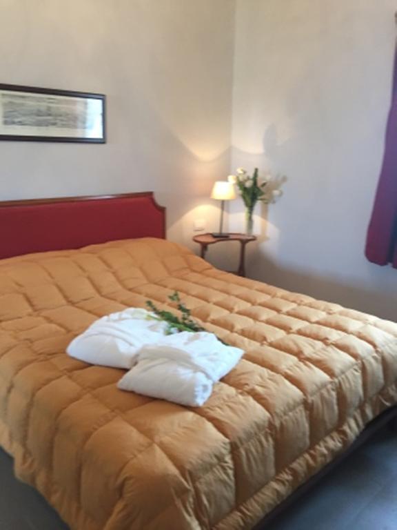 Agriturismo Fiamberta Bed & Breakfast Certosa di Pavia Exterior photo