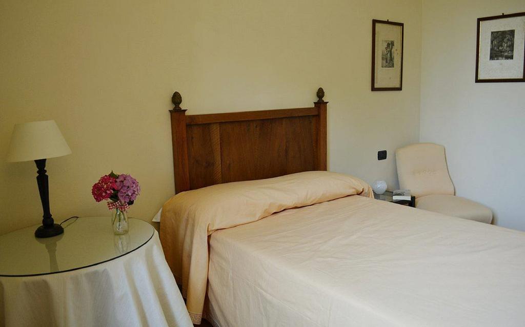 Agriturismo Fiamberta Bed & Breakfast Certosa di Pavia Exterior photo